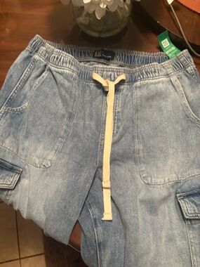 Gap Easy Jean Light Wash Denim Drawstring Cargo Shorts Size Large New with tags